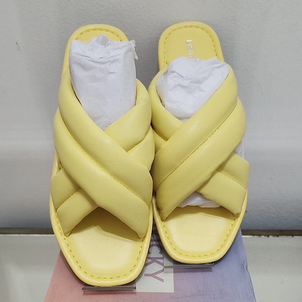 Lemon Twist Women's Sandals